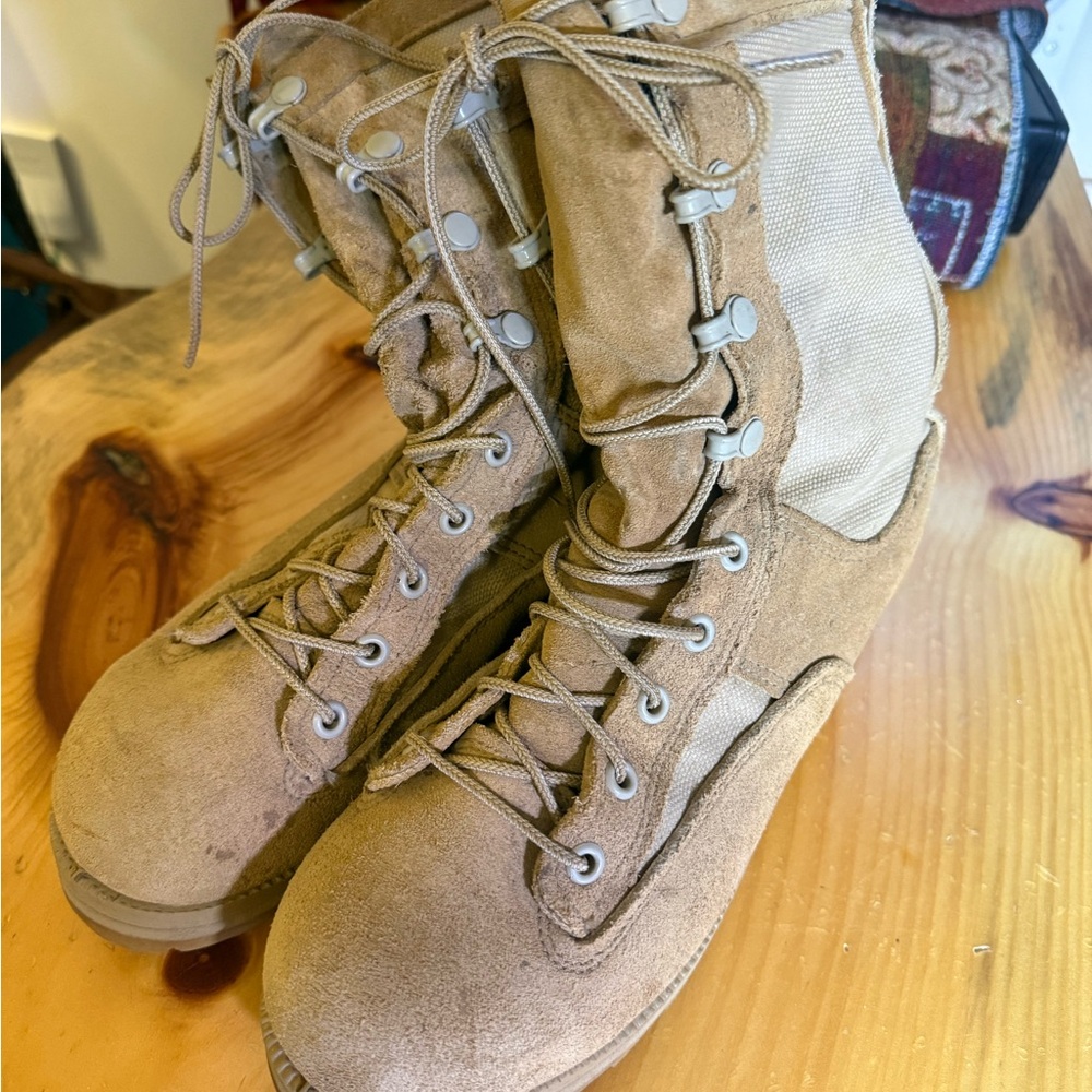 Women's Tan Combat Boots